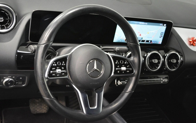 Mercedes-Benz Klasa B cena 99900 przebieg: 86700, rok produkcji 2019 z Poznań małe 326